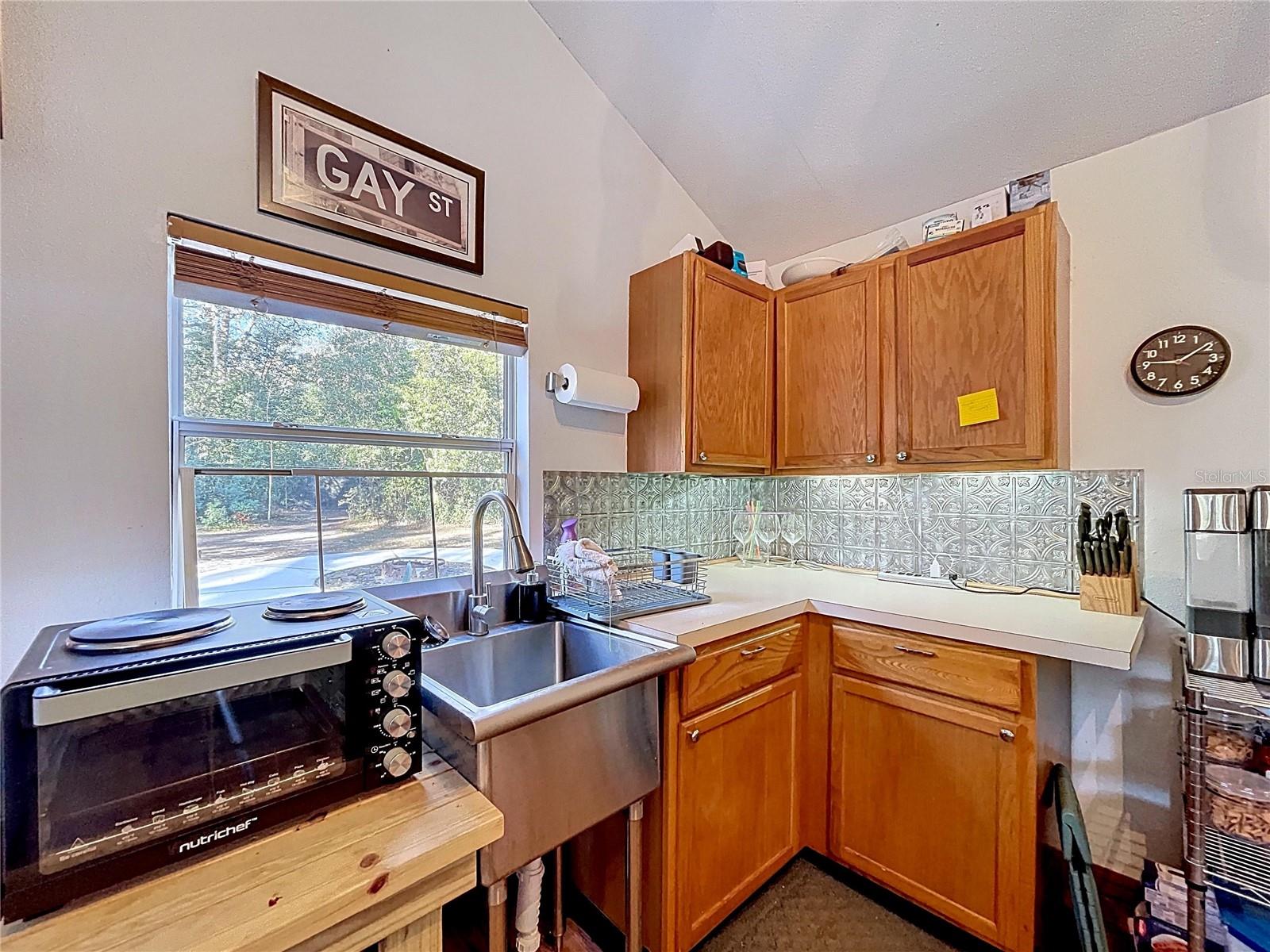 Listing photo id 82 for 37761 Oak Forrest Drive