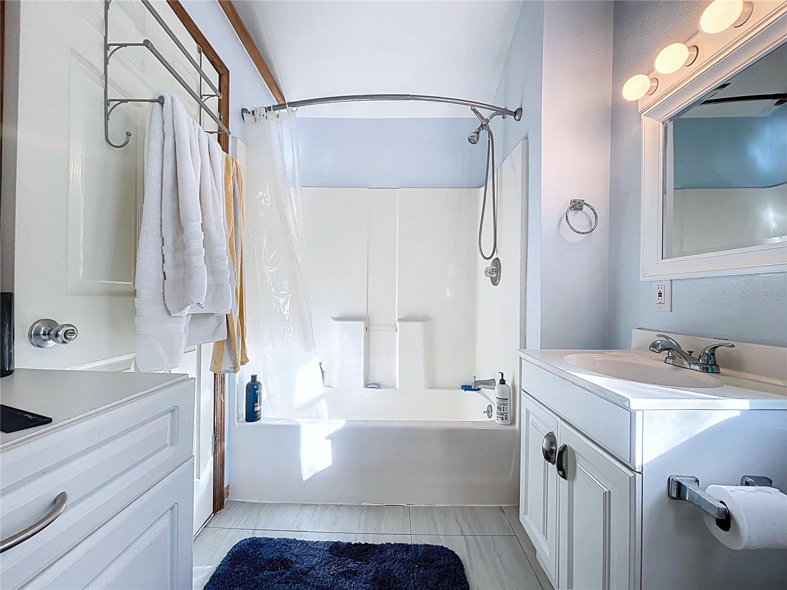 Listing photo id 85 for 37761 Oak Forrest Drive