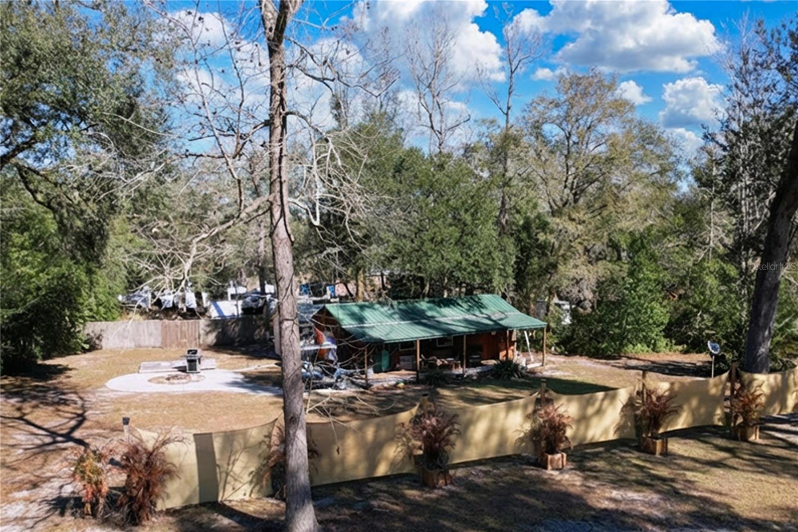 Listing photo id 90 for 37761 Oak Forrest Drive