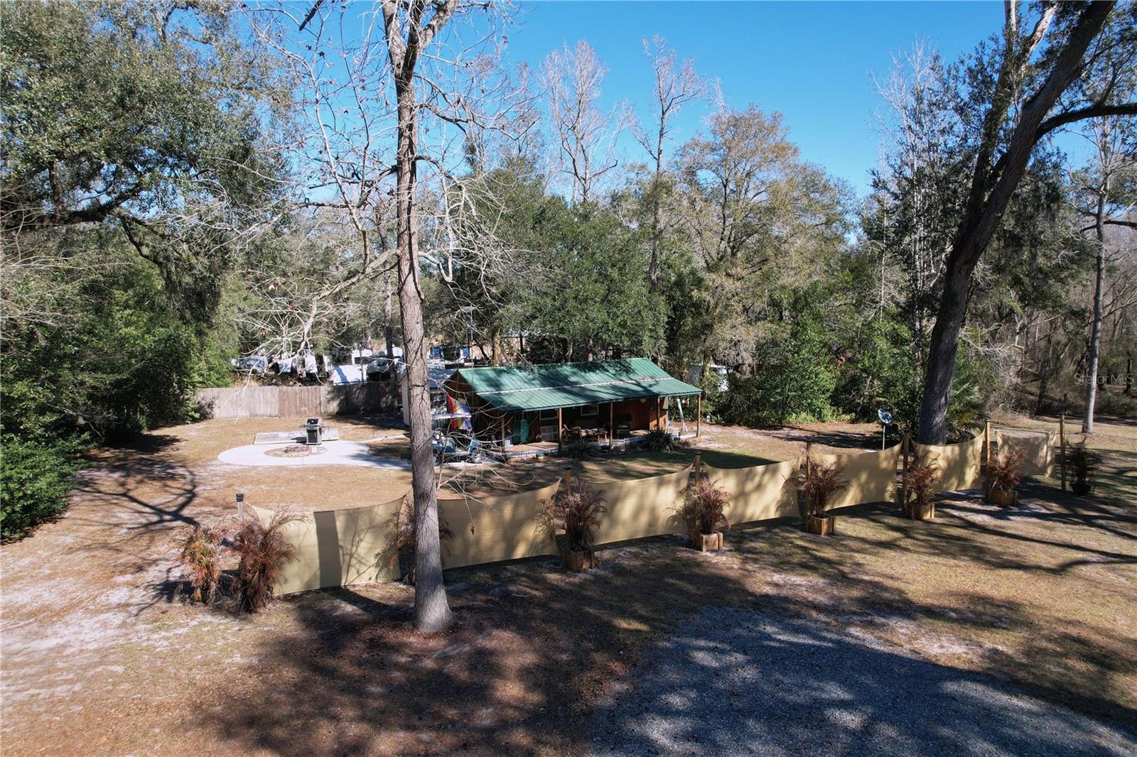 Listing photo id 93 for 37761 Oak Forrest Drive