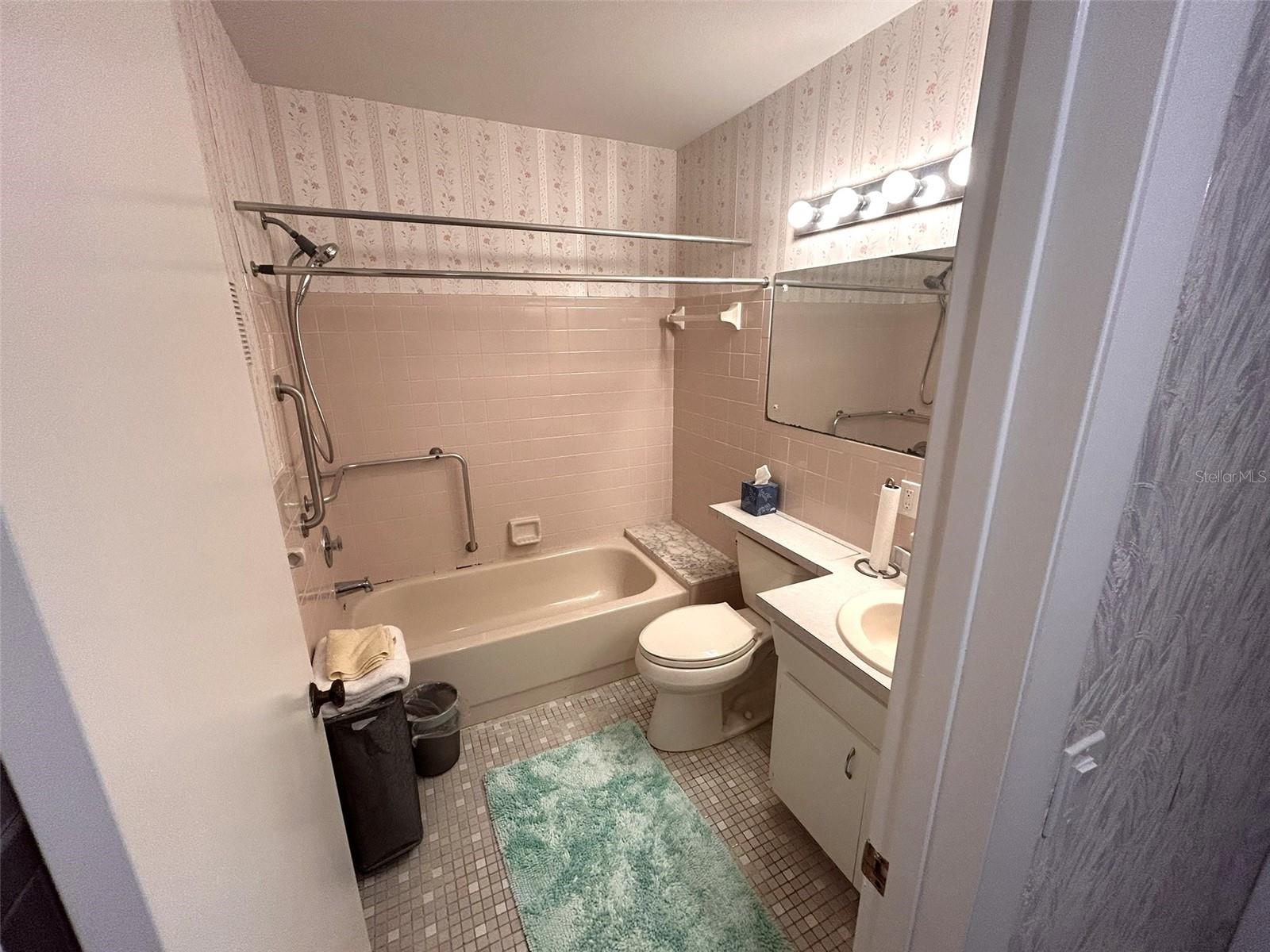 Image 28 of 50 For 2170 Americus Boulevard S 57