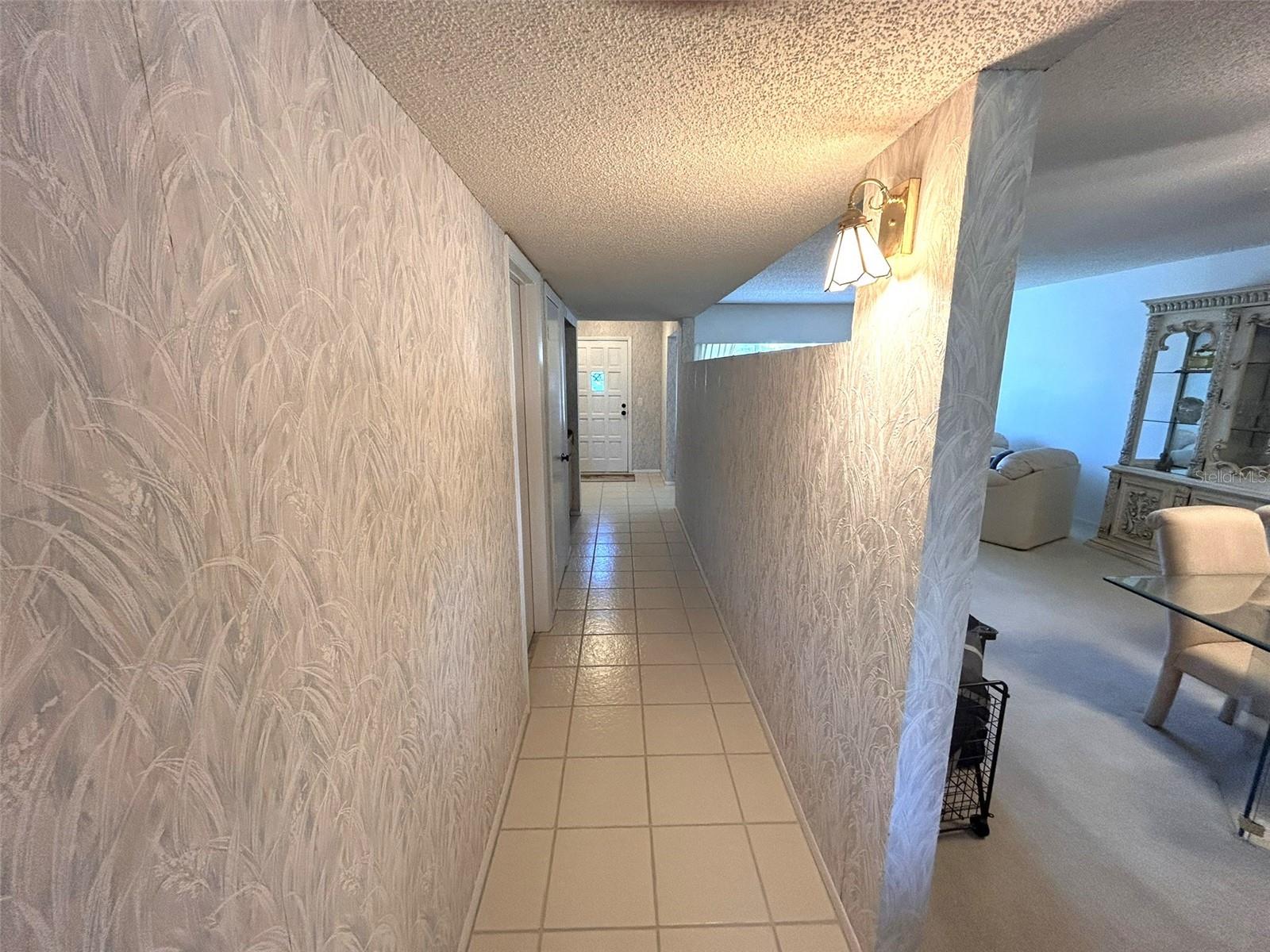 Image 7 of 50 For 2170 Americus Boulevard S 57