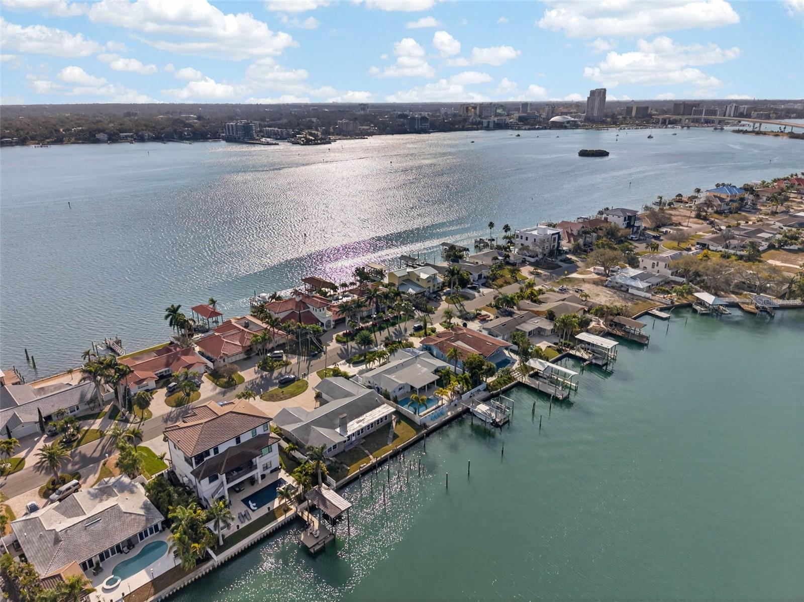 Listing photo id 6 for 136 Windward Island