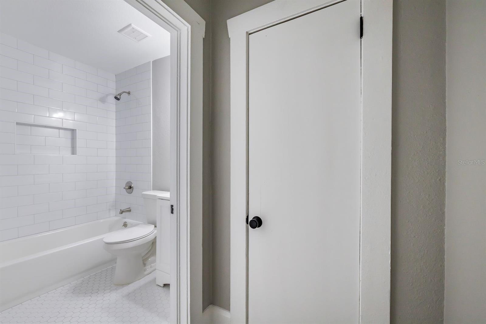 Image 12 of 30 For 1401 12th Street S