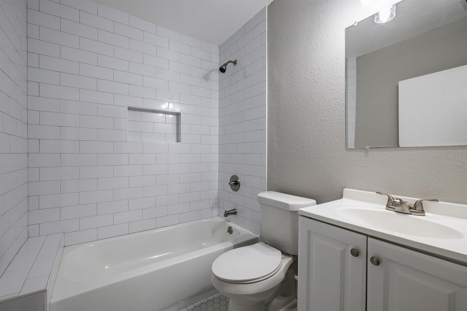 Image 13 of 30 For 1401 12th Street S