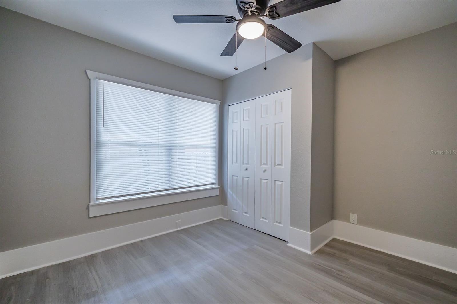 Image 15 of 30 For 1401 12th Street S