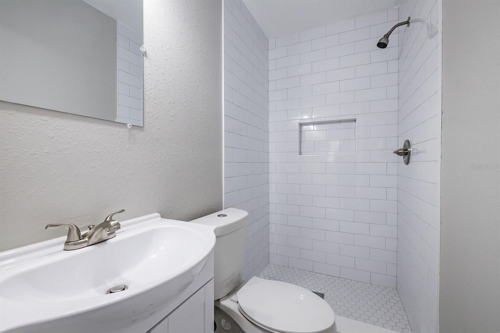 Image 19 of 30 For 1401 12th Street S