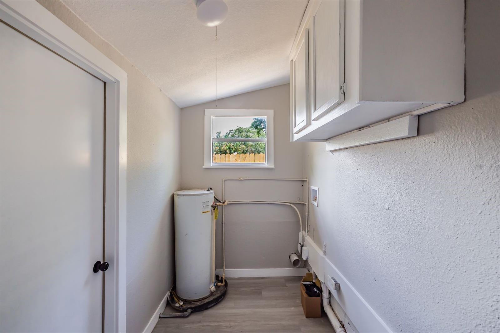 Image 20 of 30 For 1401 12th Street S