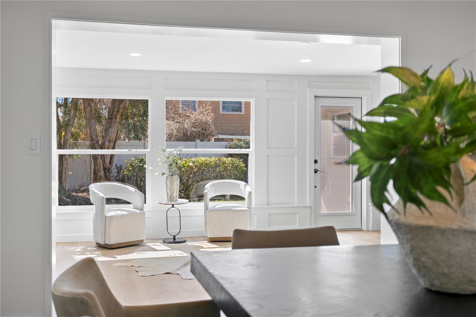 Listing photo id 29 for 1182 41st Avenue Ne