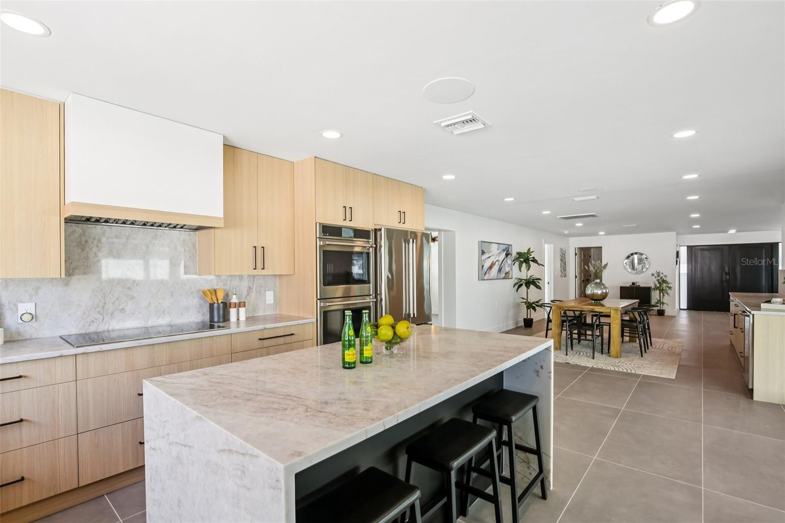 Image 19 of 52 For 12125 5th Street E