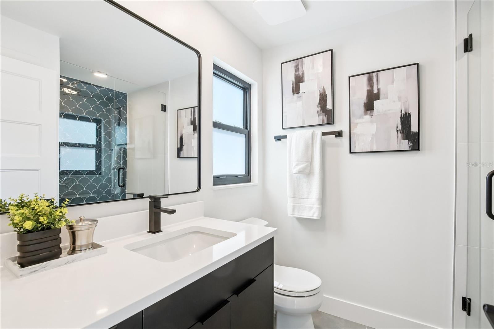 Image 23 of 52 For 12125 5th Street E