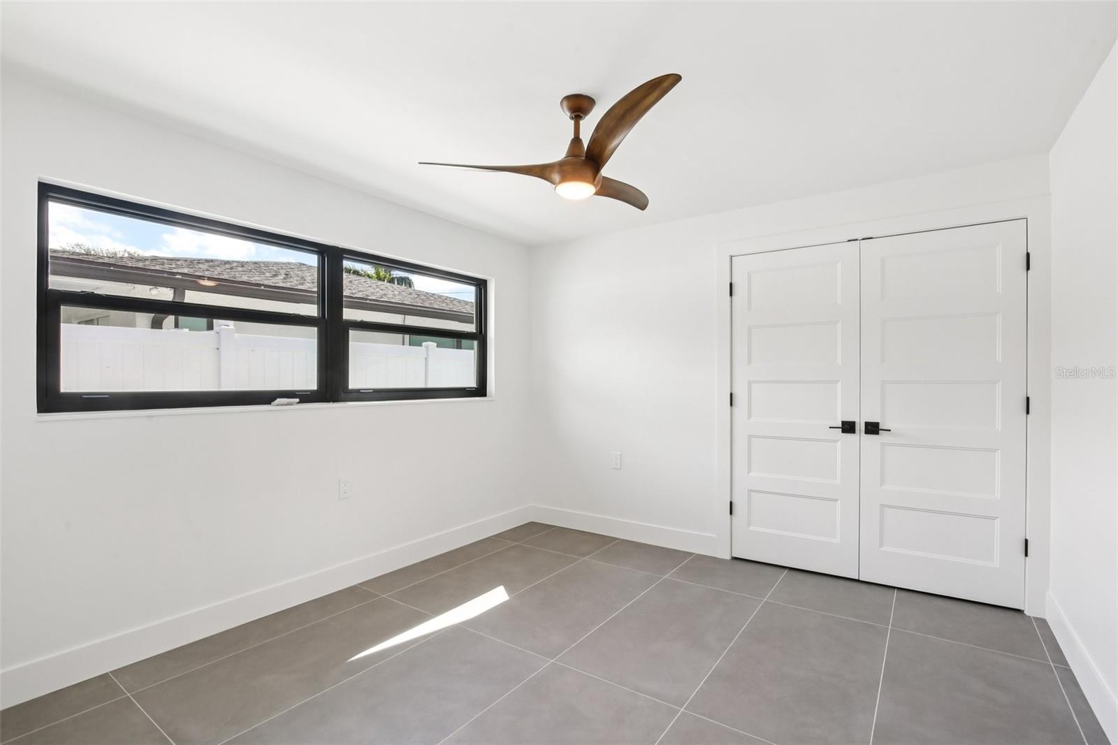 Image 29 of 52 For 12125 5th Street E