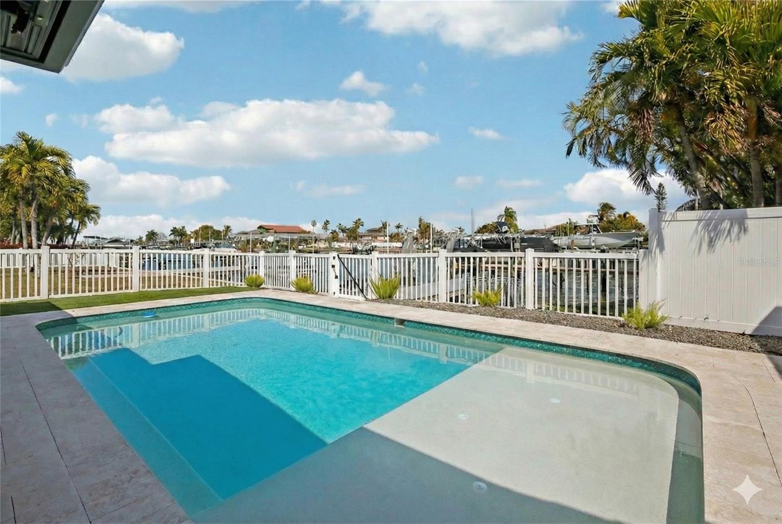 Image 3 of 52 For 12125 5th Street E