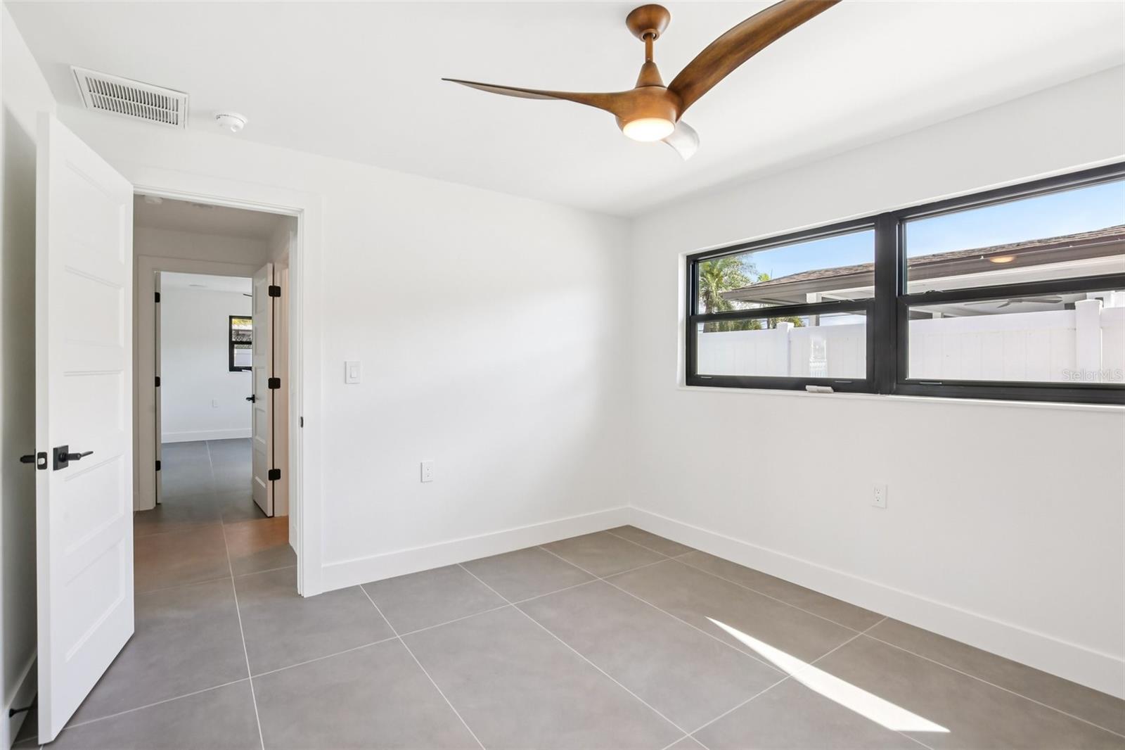 Image 30 of 52 For 12125 5th Street E