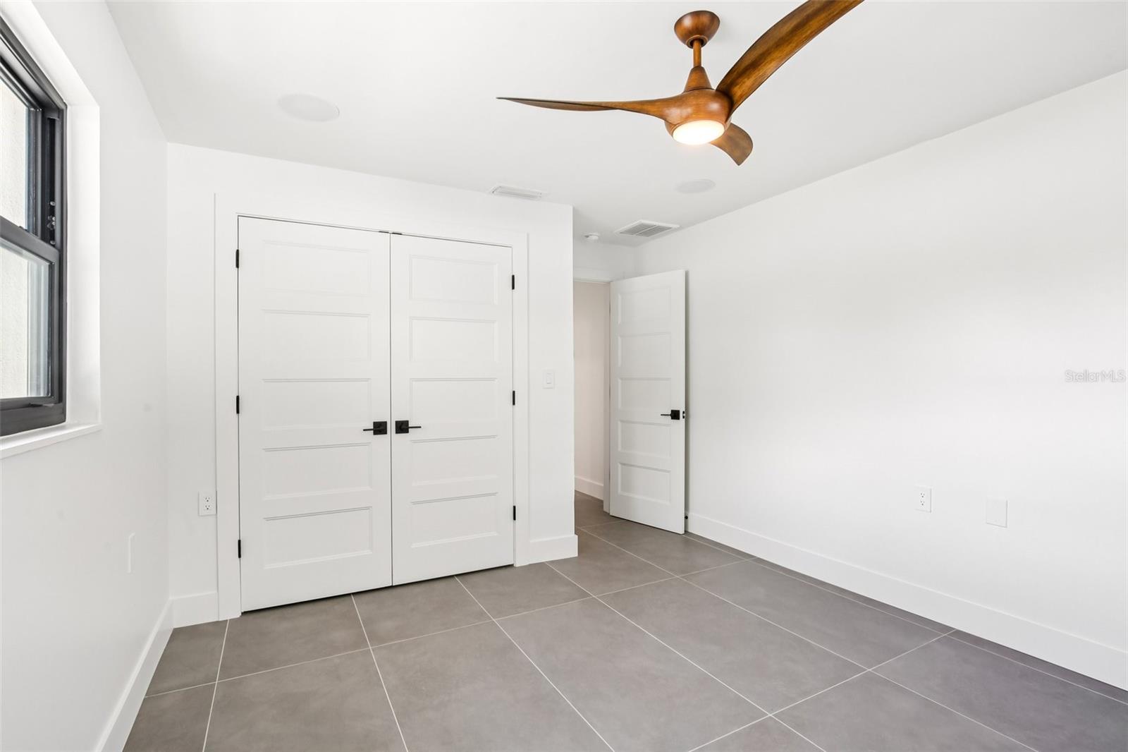 Image 34 of 52 For 12125 5th Street E