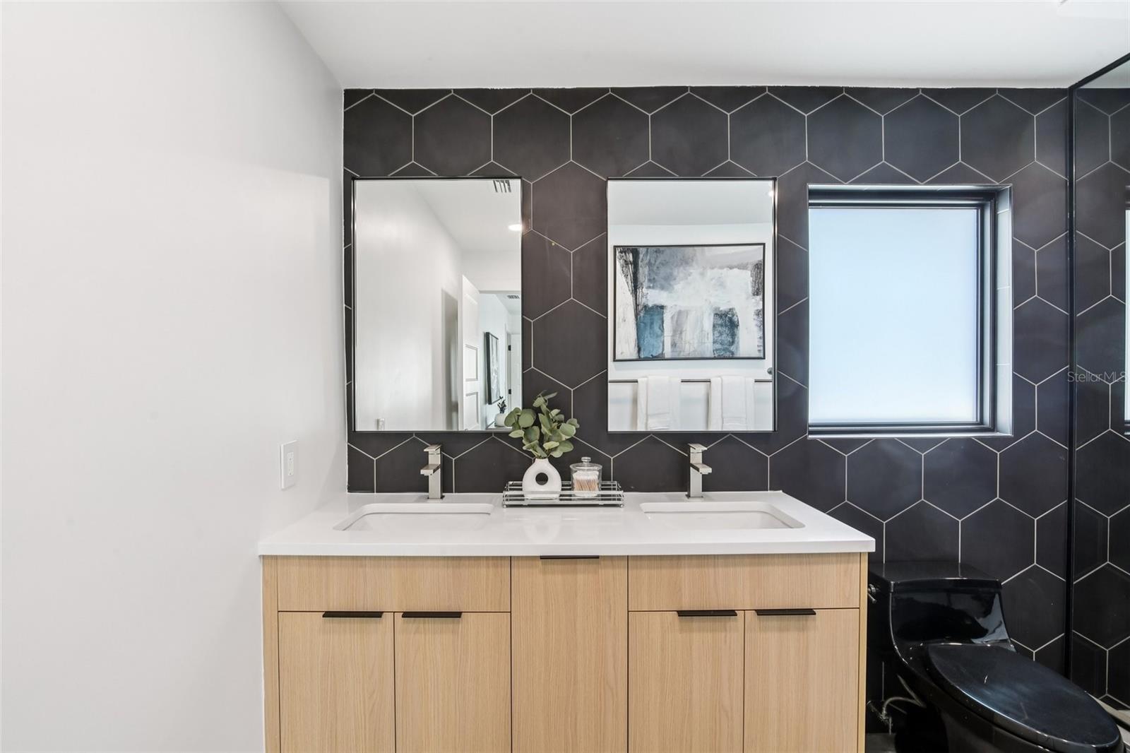 Image 38 of 52 For 12125 5th Street E