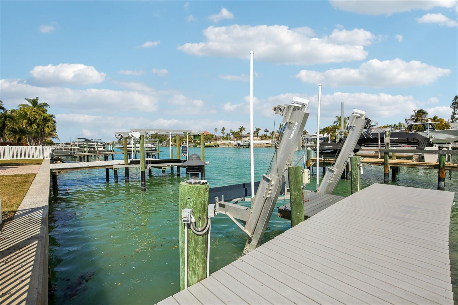 Image 6 of 52 For 12125 5th Street E