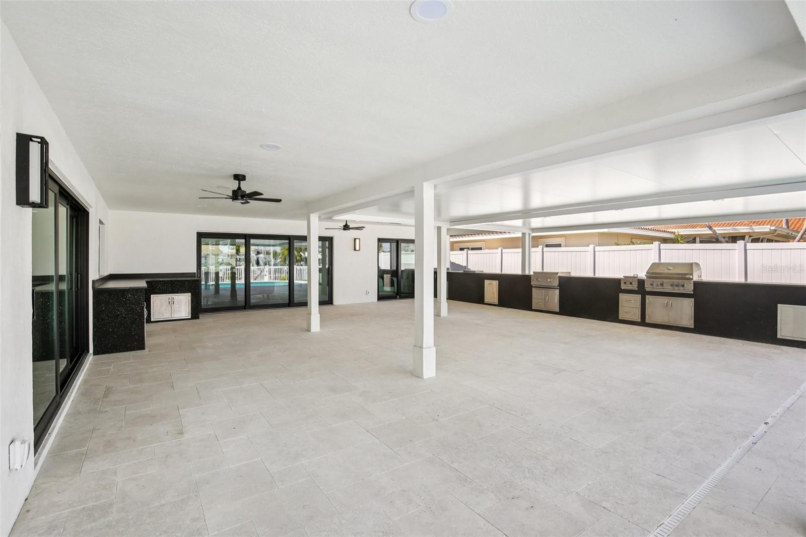 Image 7 of 52 For 12125 5th Street E