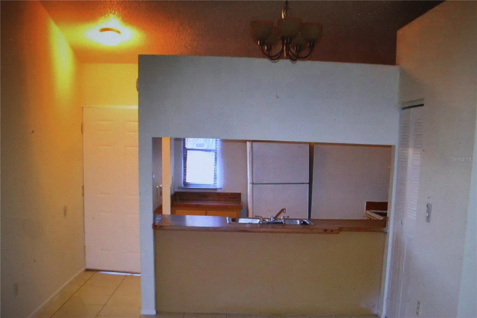 Image 2 of 2 For 924 Otto Villa Place 12