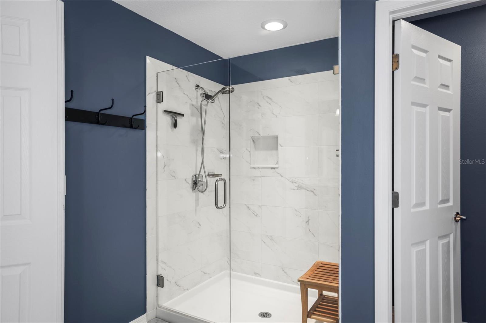 Image 14 of 90 For 33260 Kateland Drive