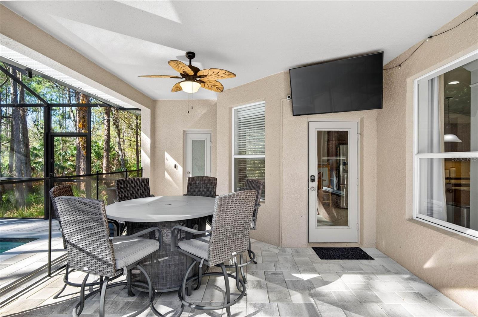 Image 60 of 77 For 6604 Portland Oak Court