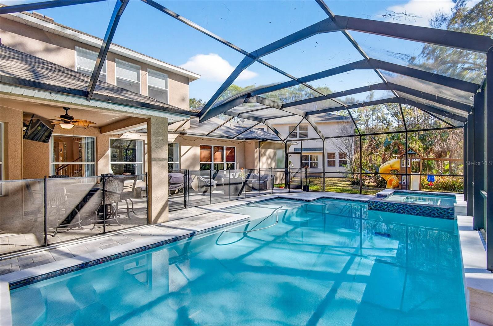 Image 64 of 77 For 6604 Portland Oak Court