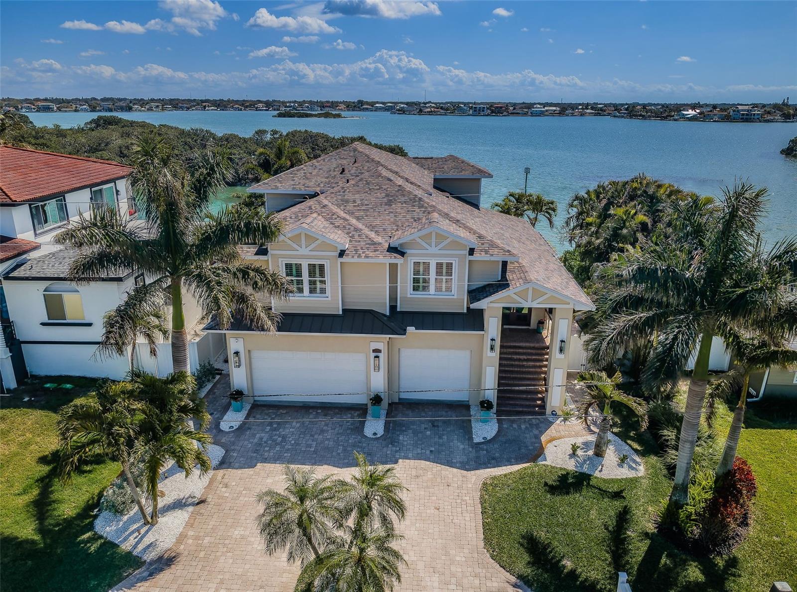 Details for 709 Harbor Drive, BELLEAIR BEACH, FL 33786