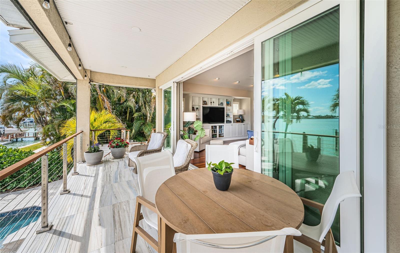 Image 15 of 67 For 709 Harbor Drive