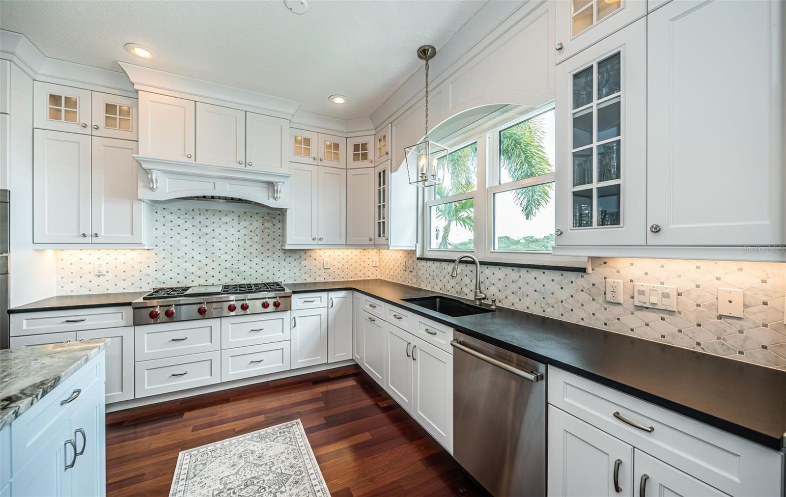 Image 23 of 67 For 709 Harbor Drive