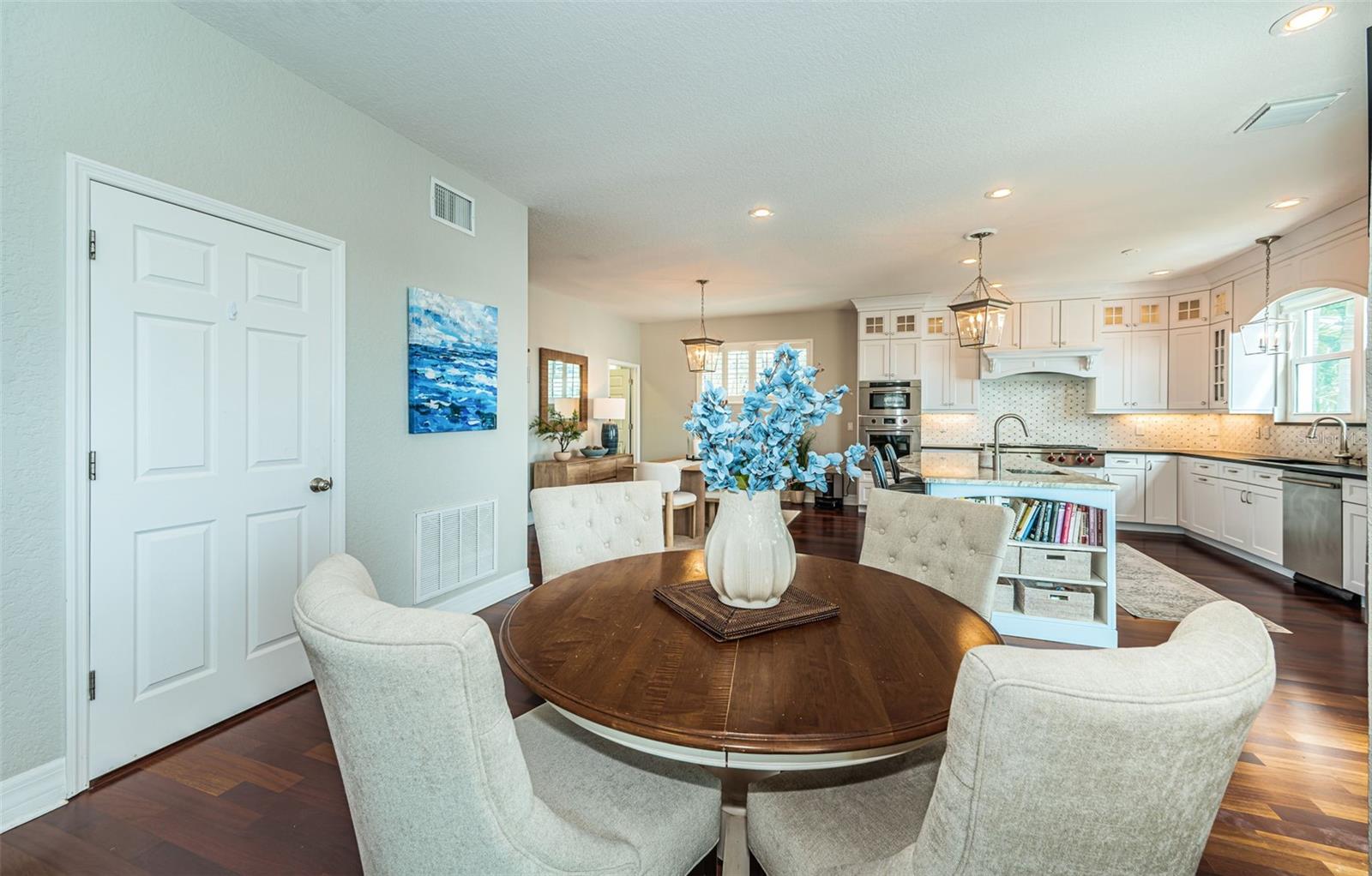 Image 28 of 67 For 709 Harbor Drive