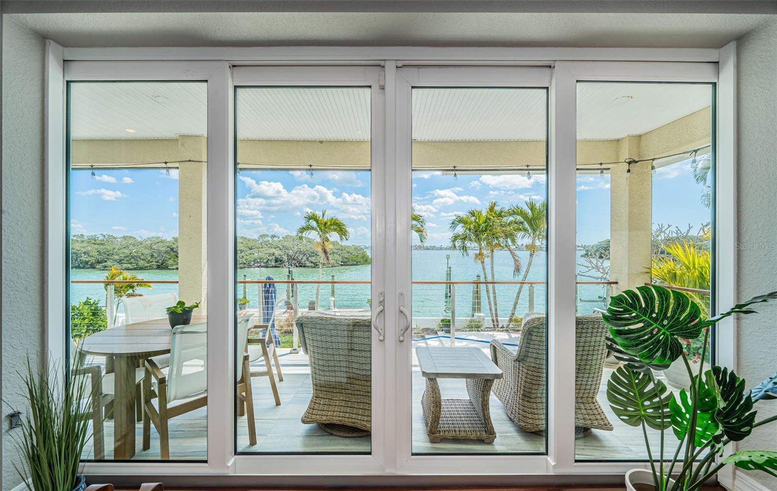 Image 9 of 67 For 709 Harbor Drive