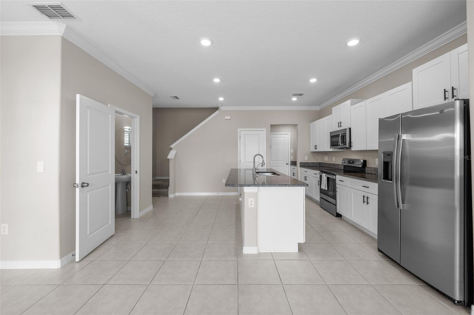 Image 13 of 41 For 31615 Blue Passing Loop