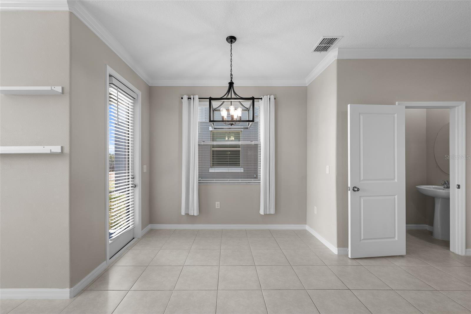 Image 17 of 41 For 31615 Blue Passing Loop