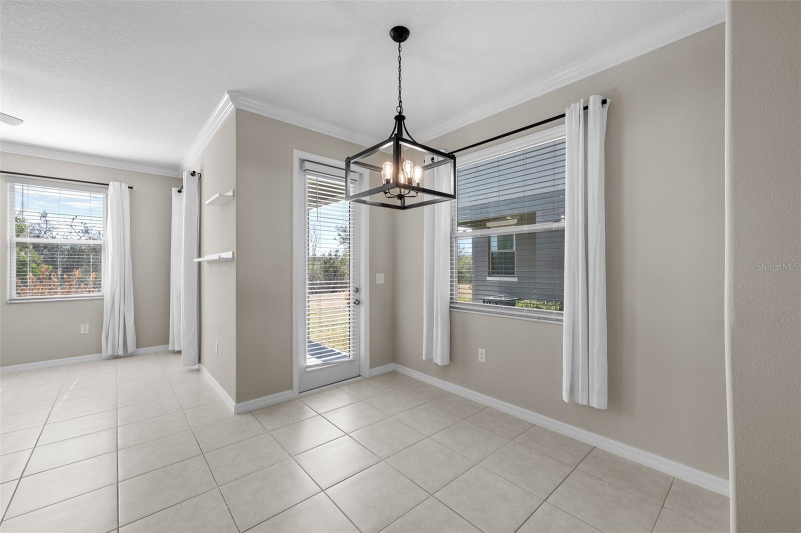 Image 18 of 41 For 31615 Blue Passing Loop