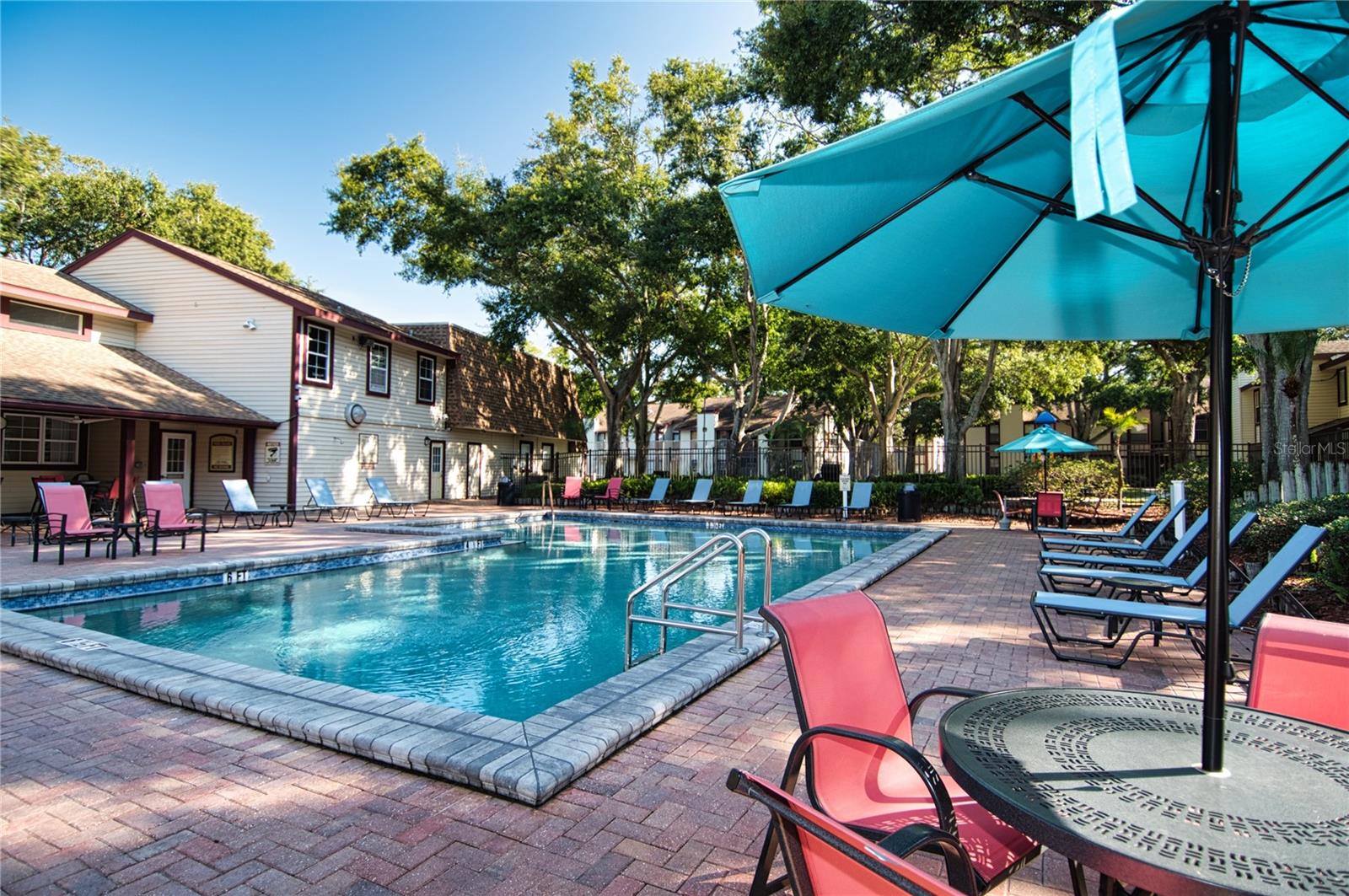 Image 25 of 35 For 1793 Hampton Lane 110