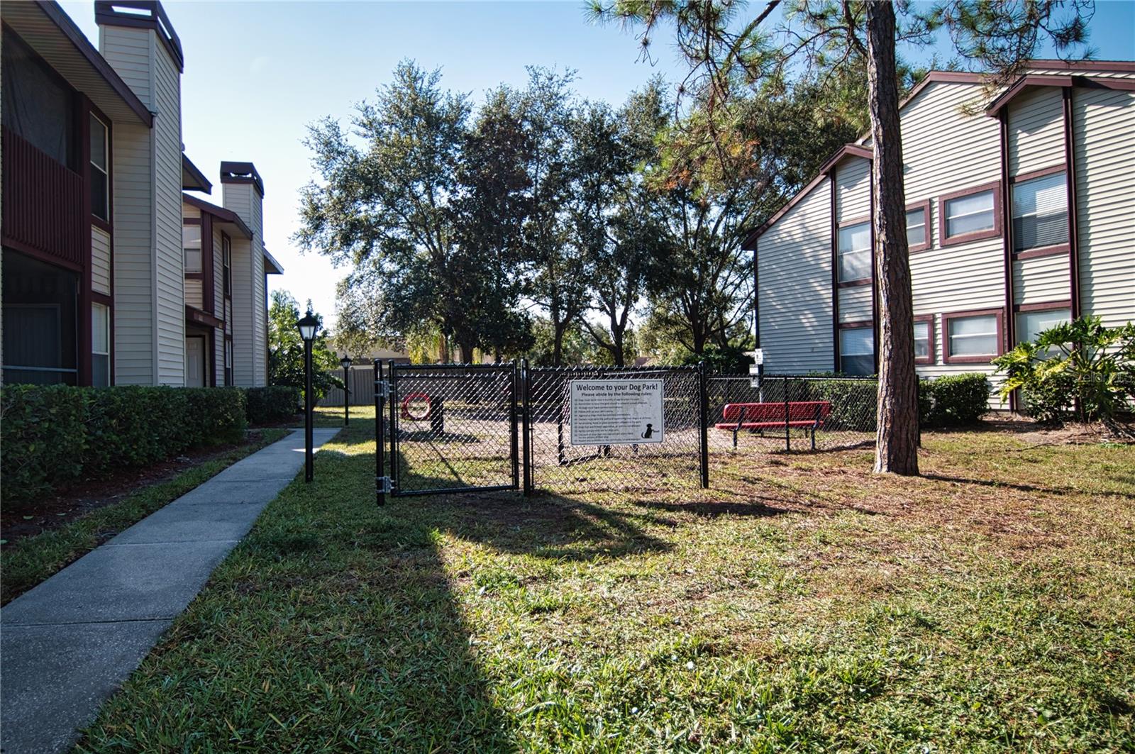 Image 29 of 35 For 1793 Hampton Lane 110