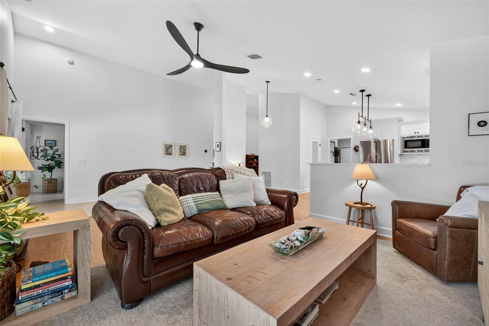 Image 30 of 58 For 4311 Avenue Cannes