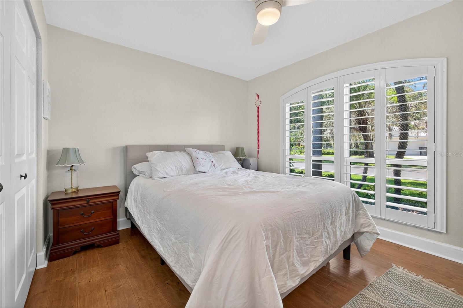 Image 37 of 58 For 4311 Avenue Cannes