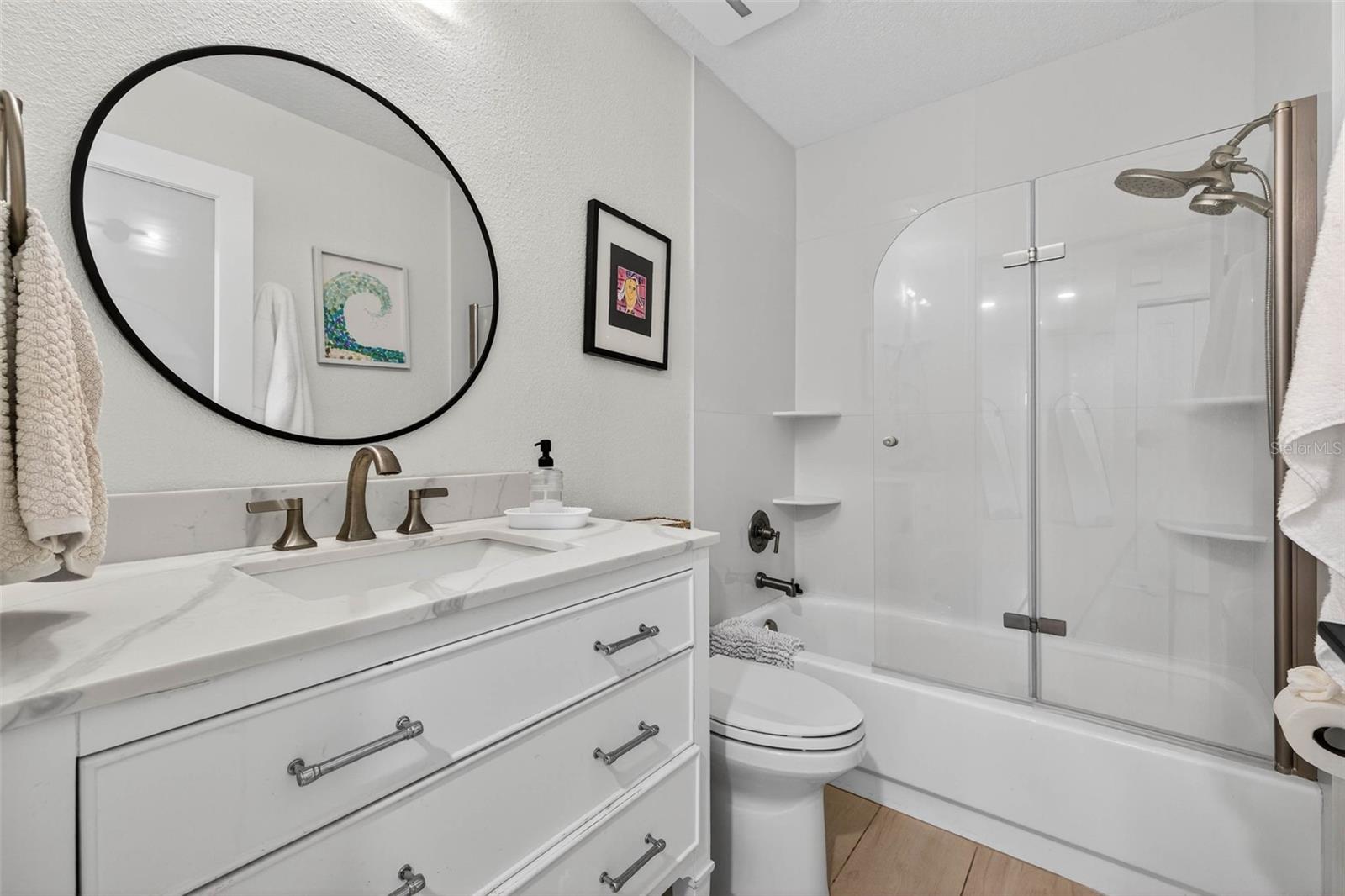 Image 38 of 58 For 4311 Avenue Cannes