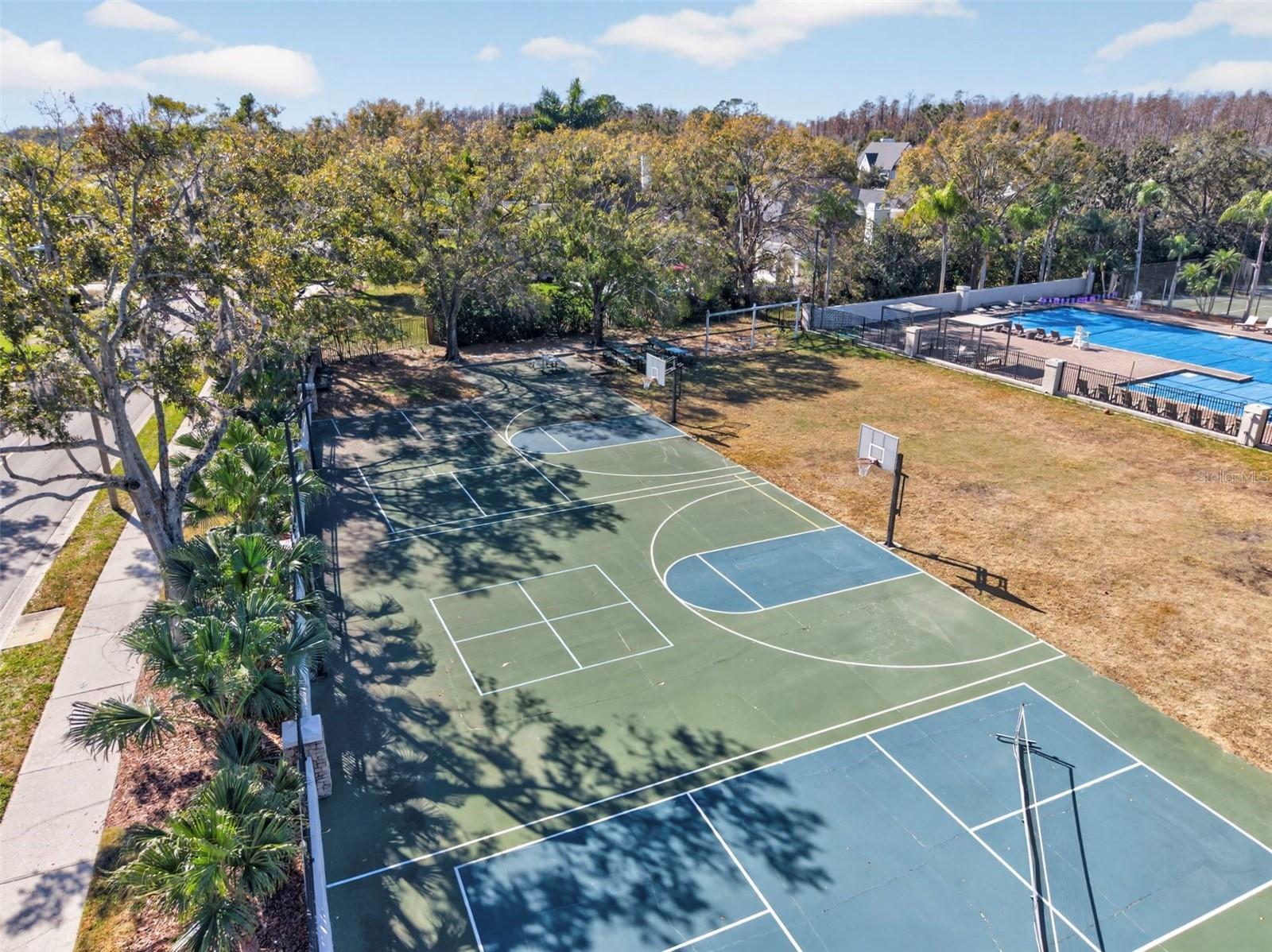 Image 49 of 58 For 4311 Avenue Cannes