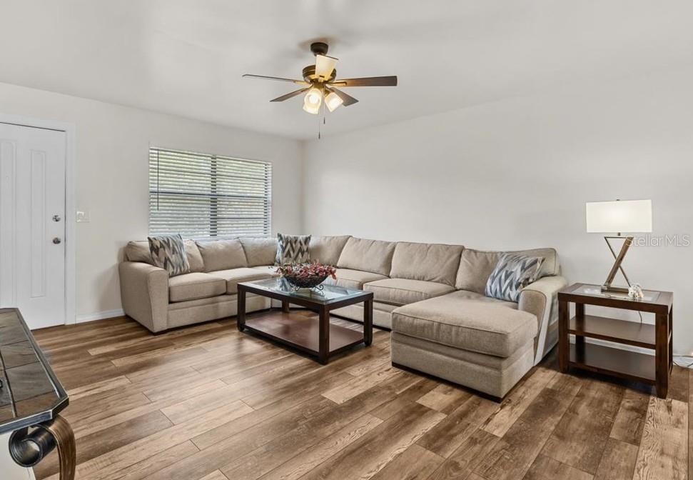 Image 4 of 28 For 4945 91st Avenue N 30