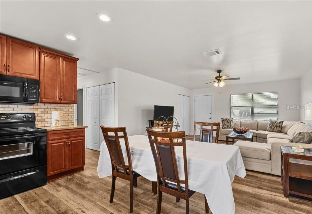 Image 8 of 28 For 4945 91st Avenue N 30