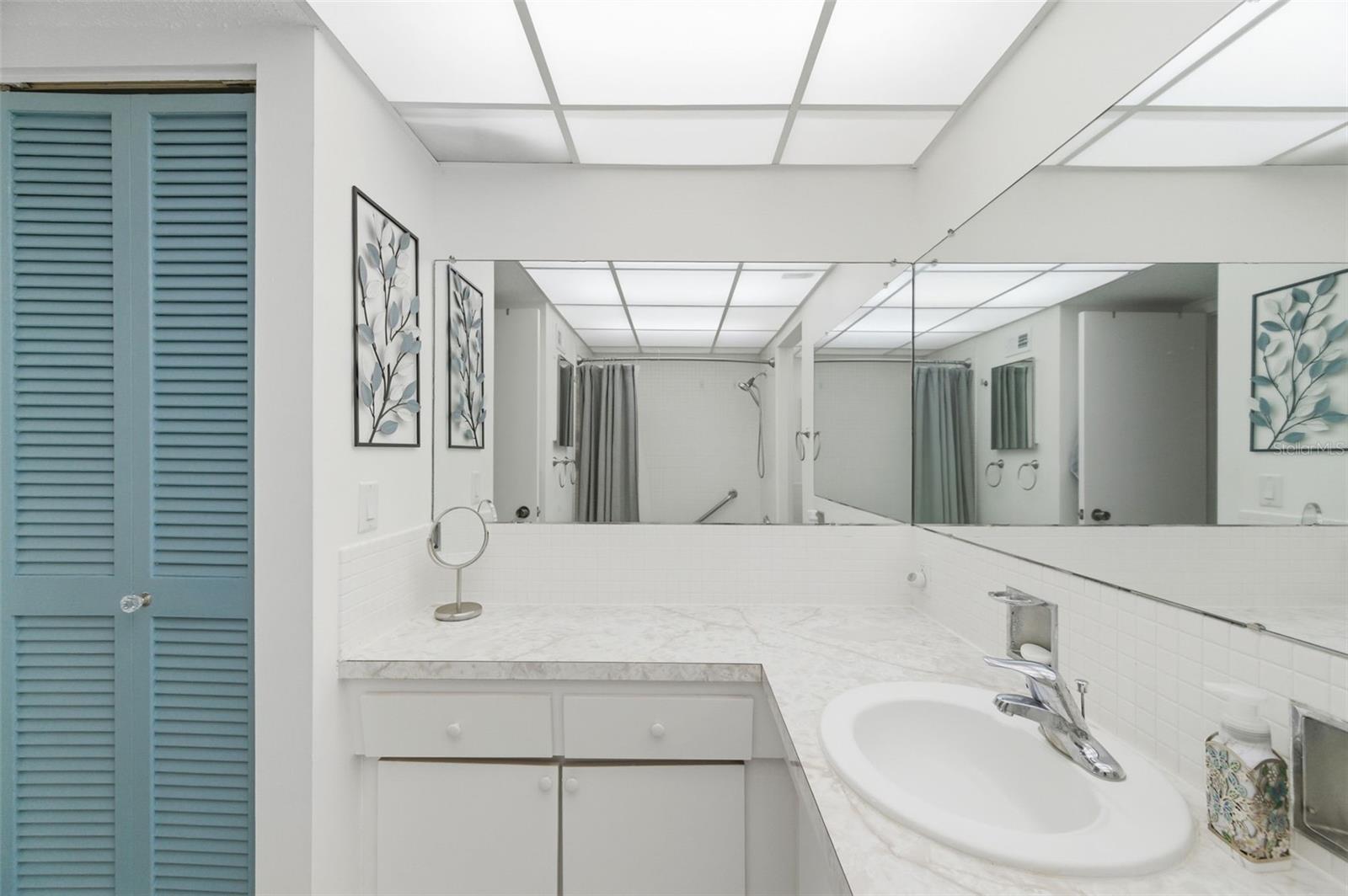 Image 23 of 39 For 19029 Us Highway 19 N 6-10