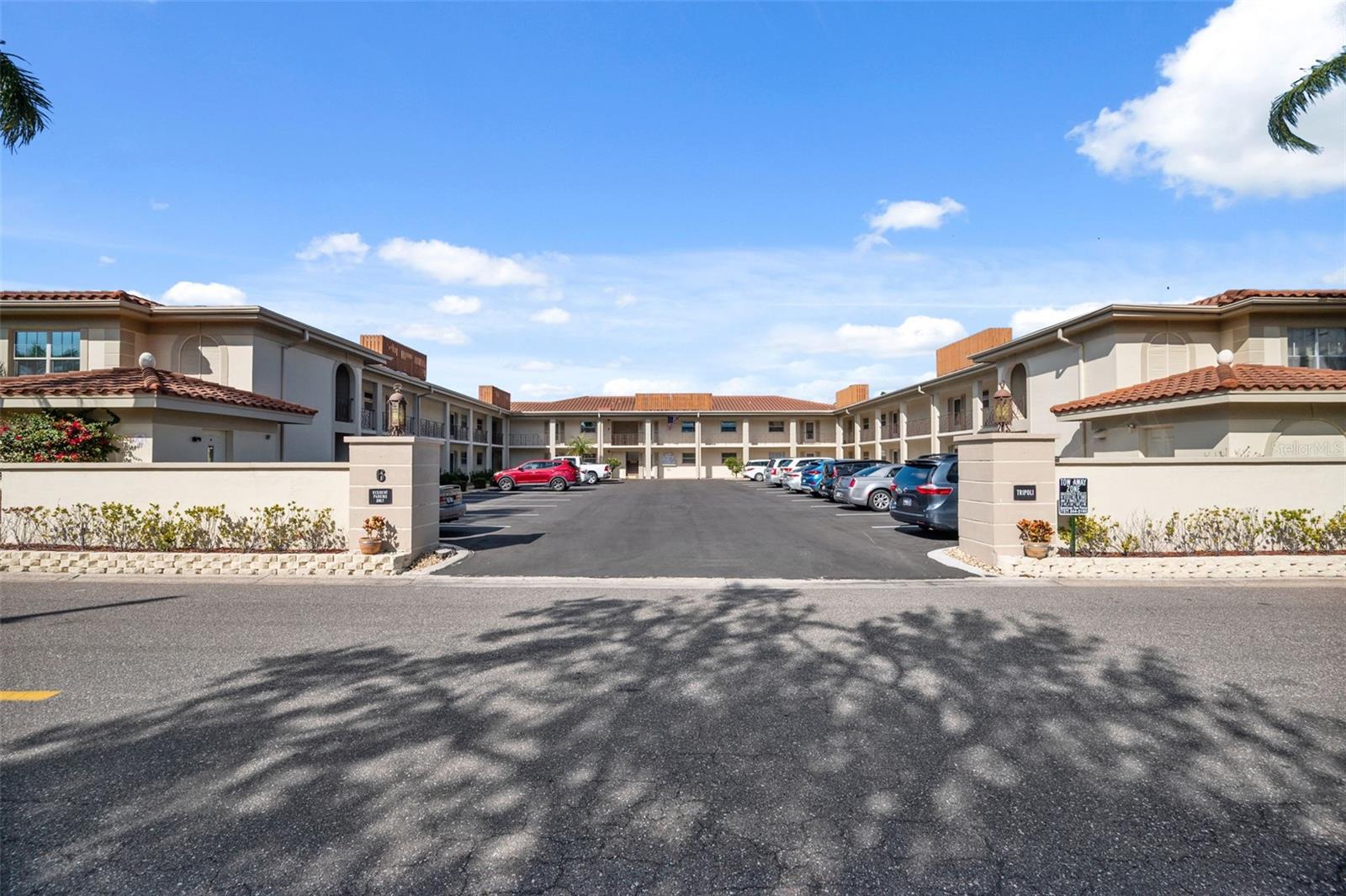 Image 30 of 39 For 19029 Us Highway 19 N 6-10