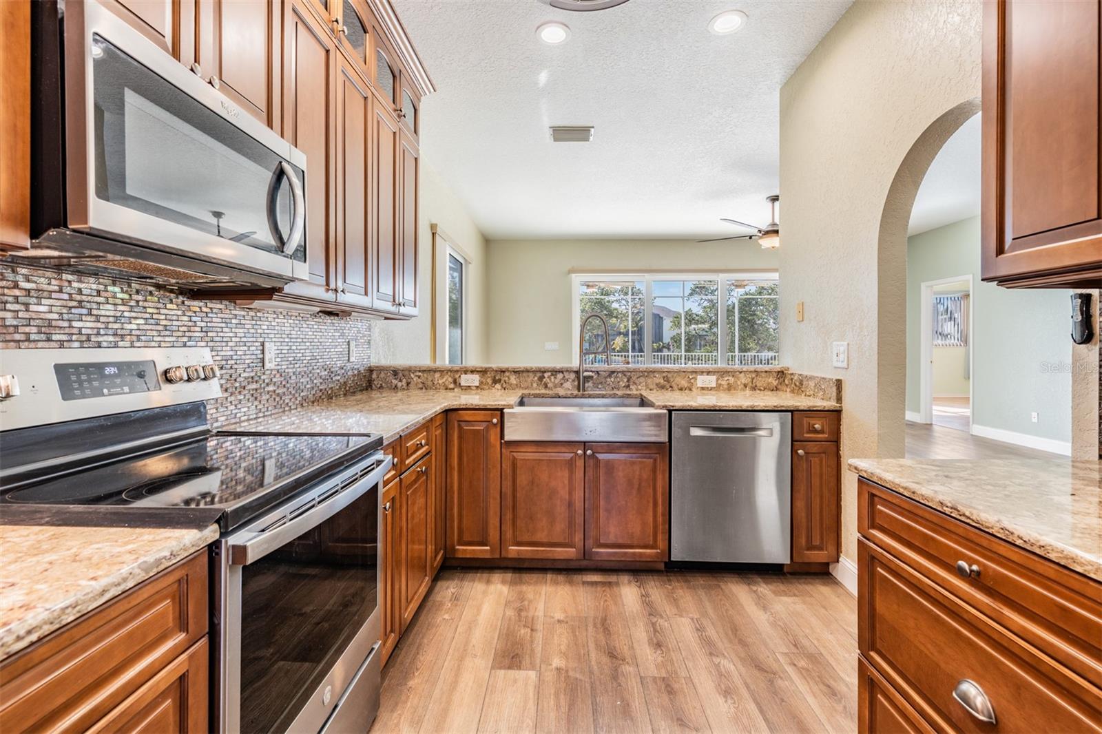 Image 13 of 49 For 6421 Drake Court