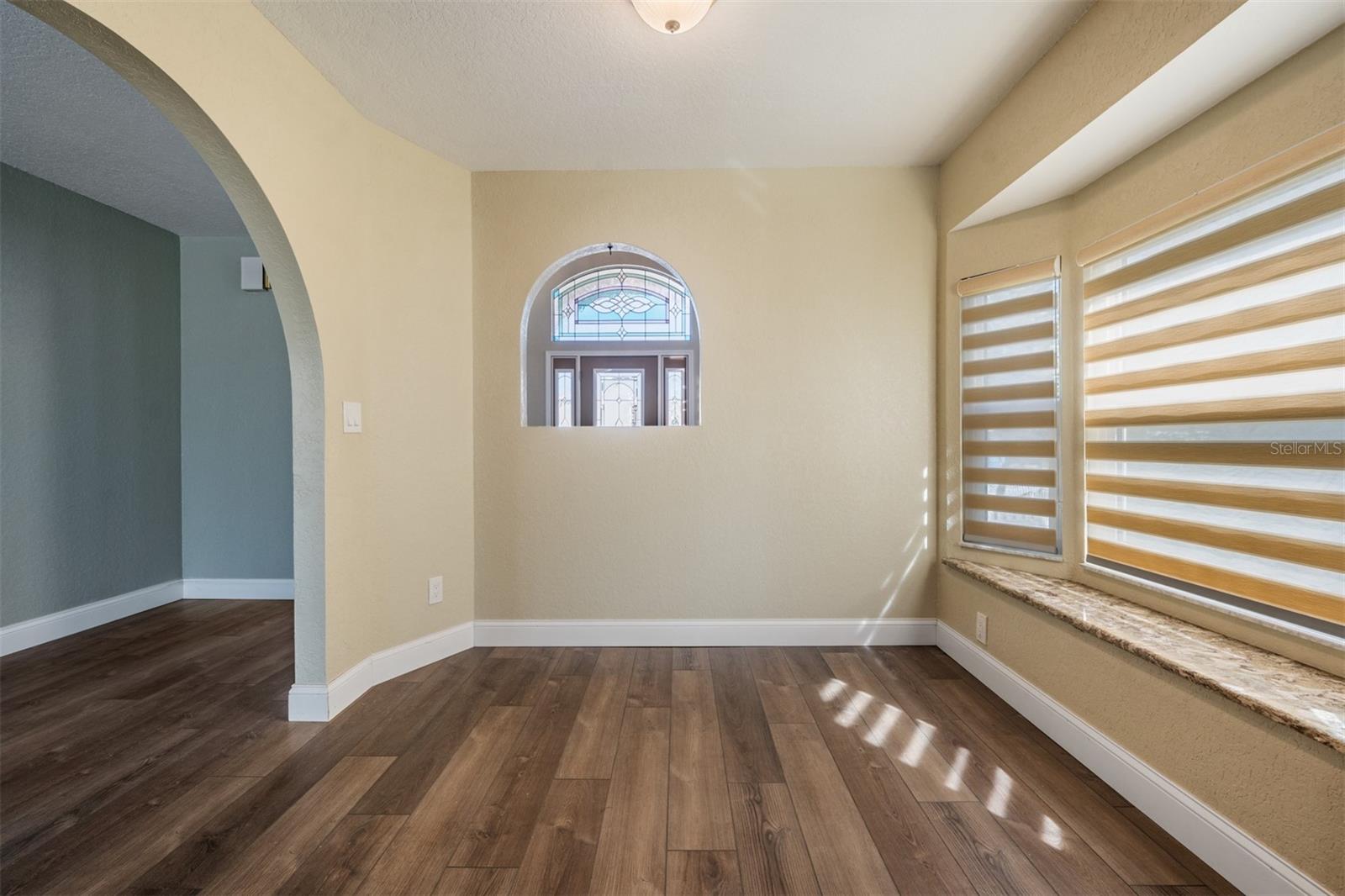 Image 18 of 49 For 6421 Drake Court