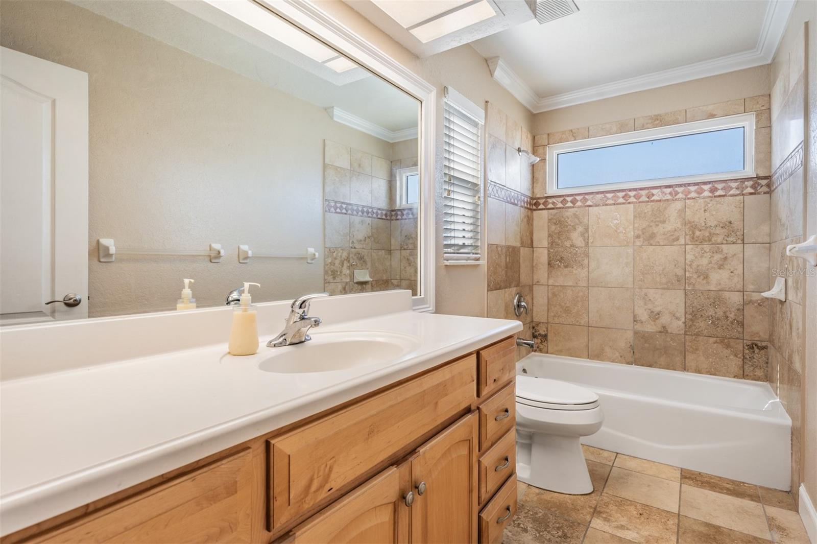 Image 29 of 49 For 6421 Drake Court