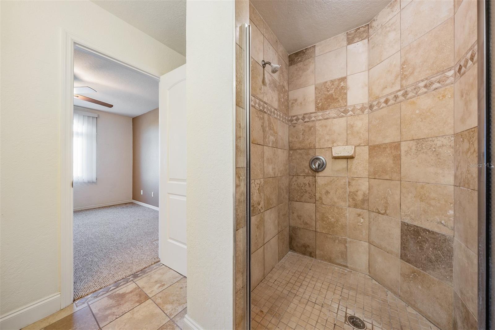 Image 32 of 49 For 6421 Drake Court