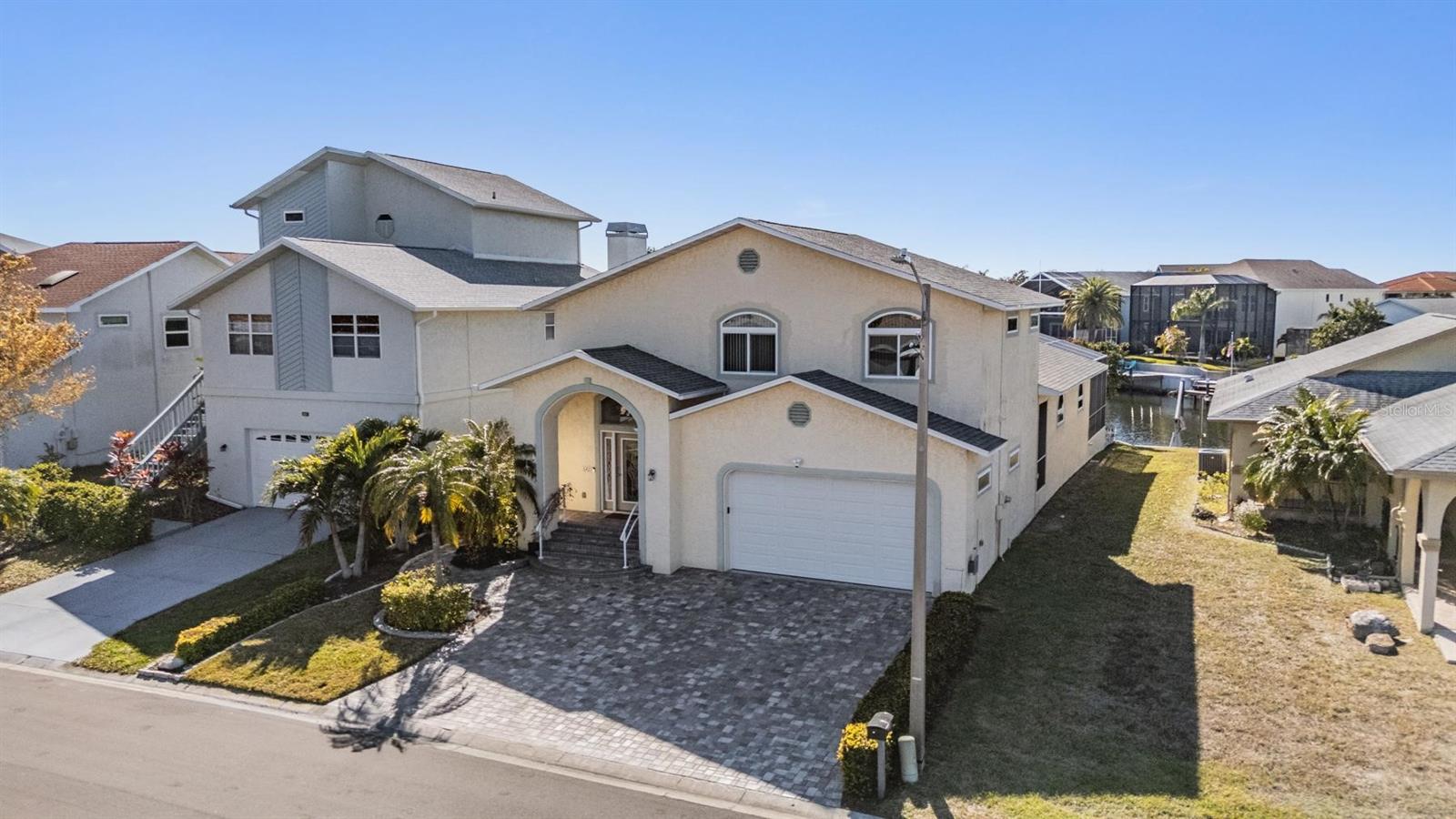 Image 44 of 49 For 6421 Drake Court