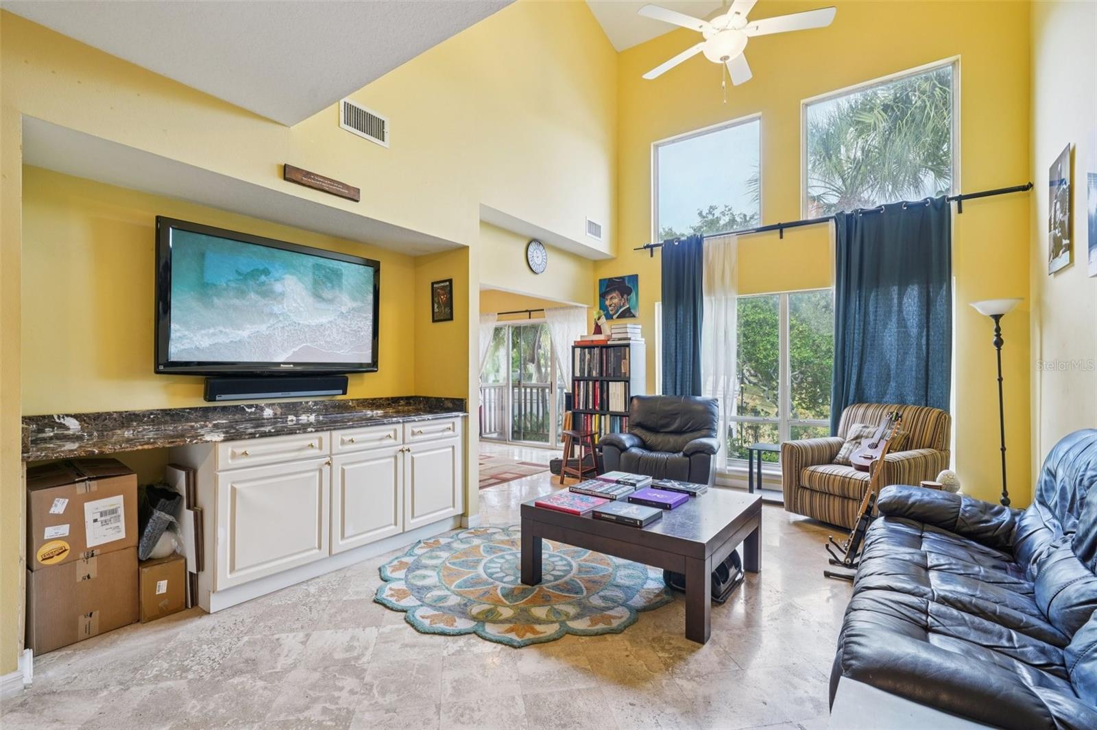 Image 13 of 100 For 602 Seabreeze Court